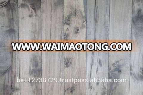 solid oak flooring